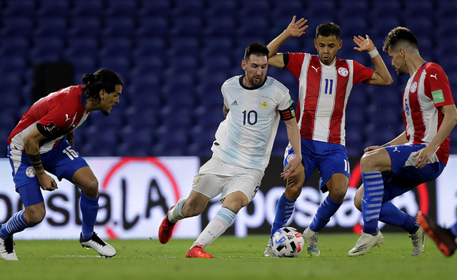 雄鹰队球风顽强,多次逆袭助力取胜 雄鹰队球风顽强,多次逆袭助力取胜