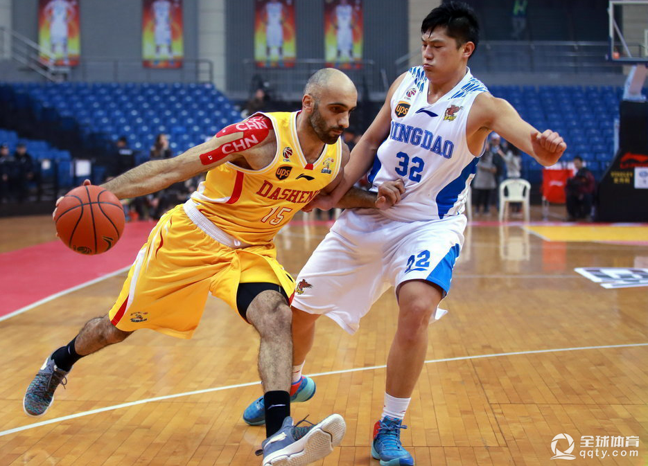 雄鹰队球风顽强,多次逆袭助力取胜 雄鹰队球风顽强,多次逆袭助力取胜