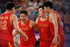 C7娱乐-山东男篮进攻火力全开，连续击败强队斩获胜利(山东男篮揭幕战)