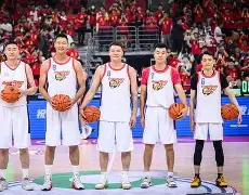 包含广东宏远队遭遇山东队逆袭,惊险取胜的词条 包含广东宏远队遭遇山东队逆袭,惊险取胜的词条